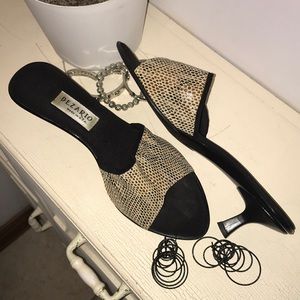 Women’s dress shoes